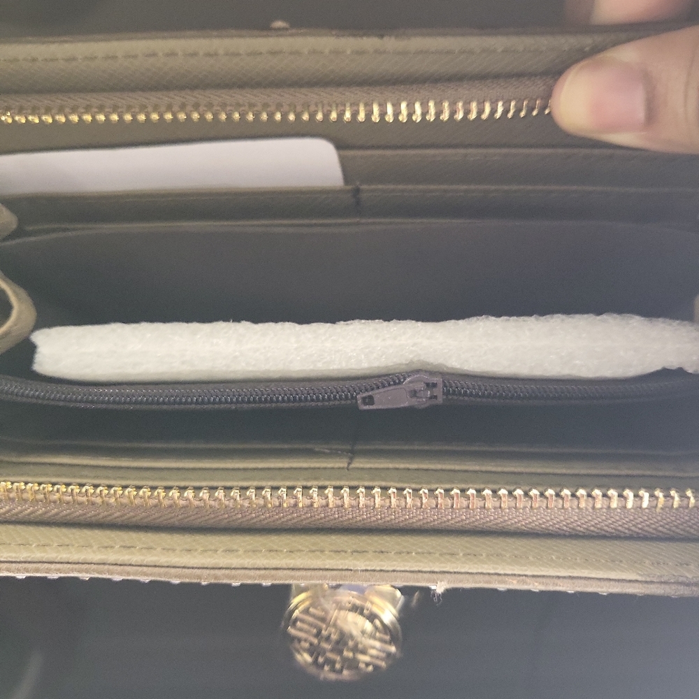 Custom Leather Long Wallets - Picture 4 of 6